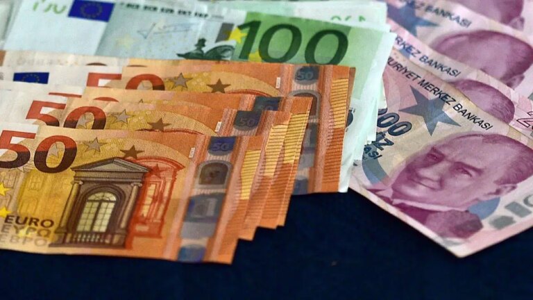 dolar-ve-euro-bugun-ne-kadar-oldu-4-haziran-2025-carsamba-doviz-fiyatlari-q2TxZV1P.jpeg