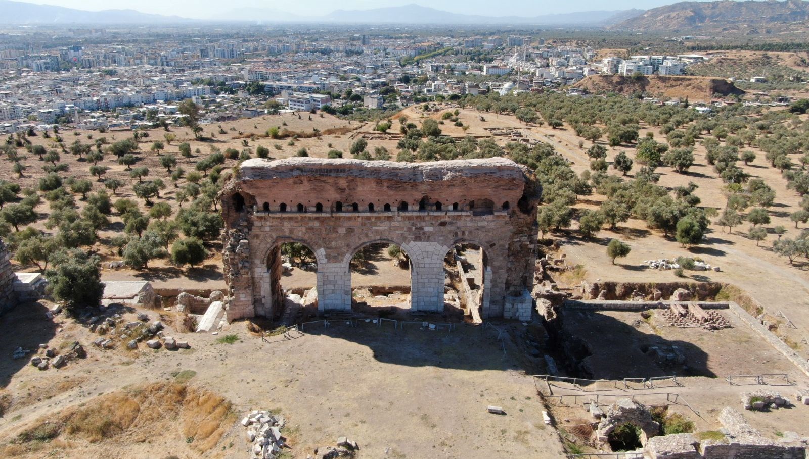 aydinda muze ve oren yerleri ziyaretleri yuzde 16 artti QgIrixBj