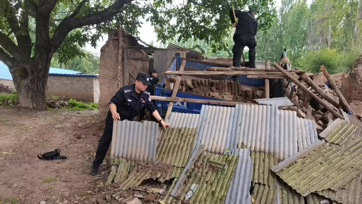 cinde 56 buyuklugunde deprem 8cZacdHU