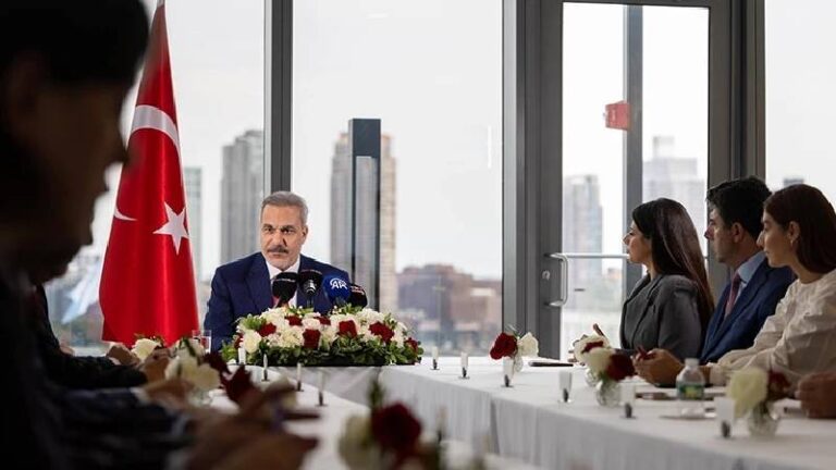 disisleri bakani hakan fidan trumpi turkiyeye davet ettik 1VEJyNVU