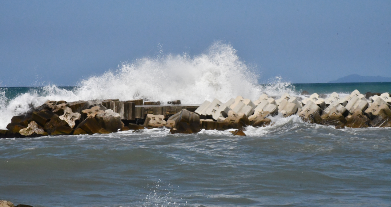 duzcede denize girisler yasaklandi XRYF1p5M