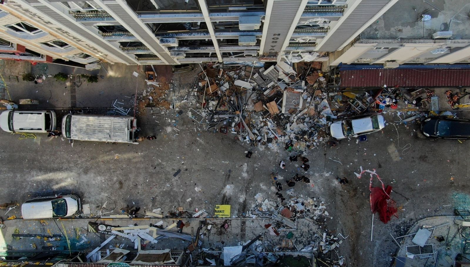 izmirde 5 kisinin can verdigi patlama davasi lokanta sahibine tahliye TXACO8yx