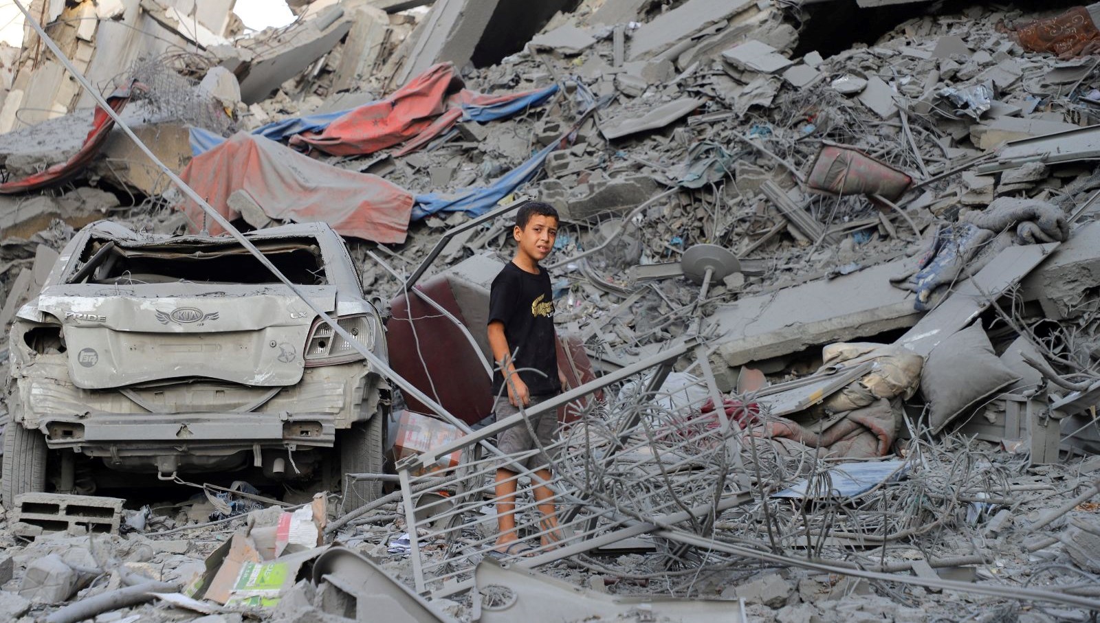 trumpin 21 maddelik gazze plani gazzeyi bir sure uluslararasi guvenlik gucu yonetecek Qrzy35MJ