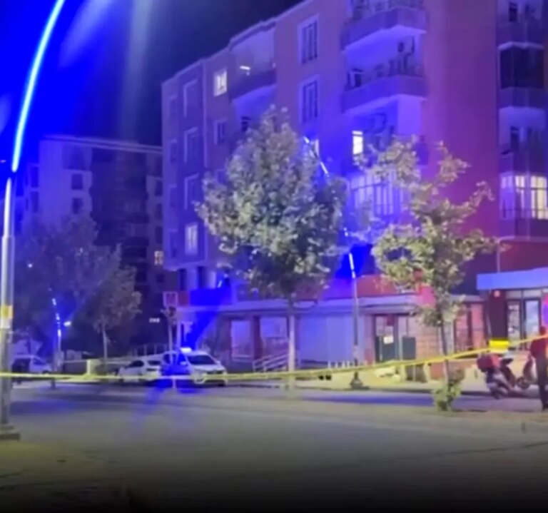 batmanda supheli poset patlatildi zIl13AaP.jpg