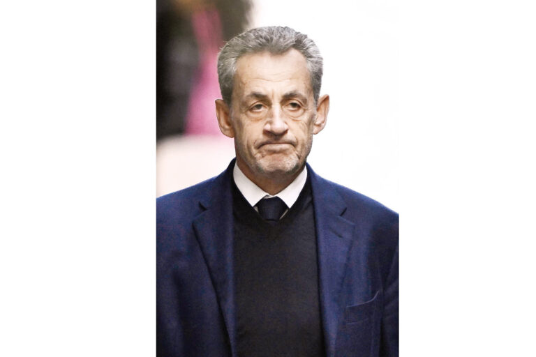 kaddafinin intikamini alacagiz mahk mlar hucrede sarkozyyi uyutmuyor qTMzxGS4.jpg