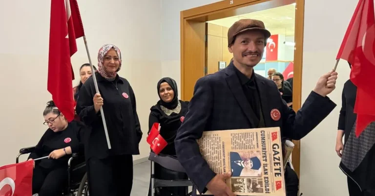 sakaryada ozel bireylerin cumhuriyet coskusu 6g2TCD4l.webp