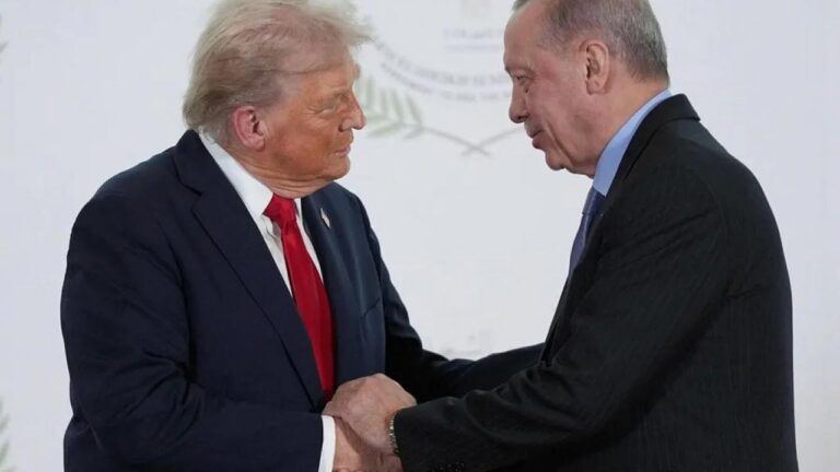 haaretzten-carpici-gazze-analizi-trump-erdogan-ittifaki-israili-devre-disi-birakabilir-mpMSC32d.jpg