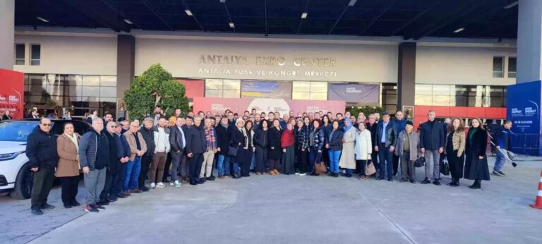 ayto-uyeleri-gida-fuarinda-yeni-is-baglantilari-kurdu-2enGMdJS.jpg