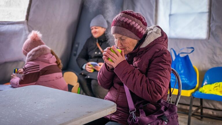 video-ukraynada-kis-mucadelesi-baskentte-hayat-acil-merkezlere-tasindi-euronews-NAOrKvIv.jpg