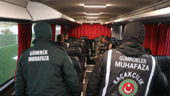 İçişleri Bakanı Mustafa Çiftçi’den KKTC Meclis Başkanı Öztürkler’e ziyaret